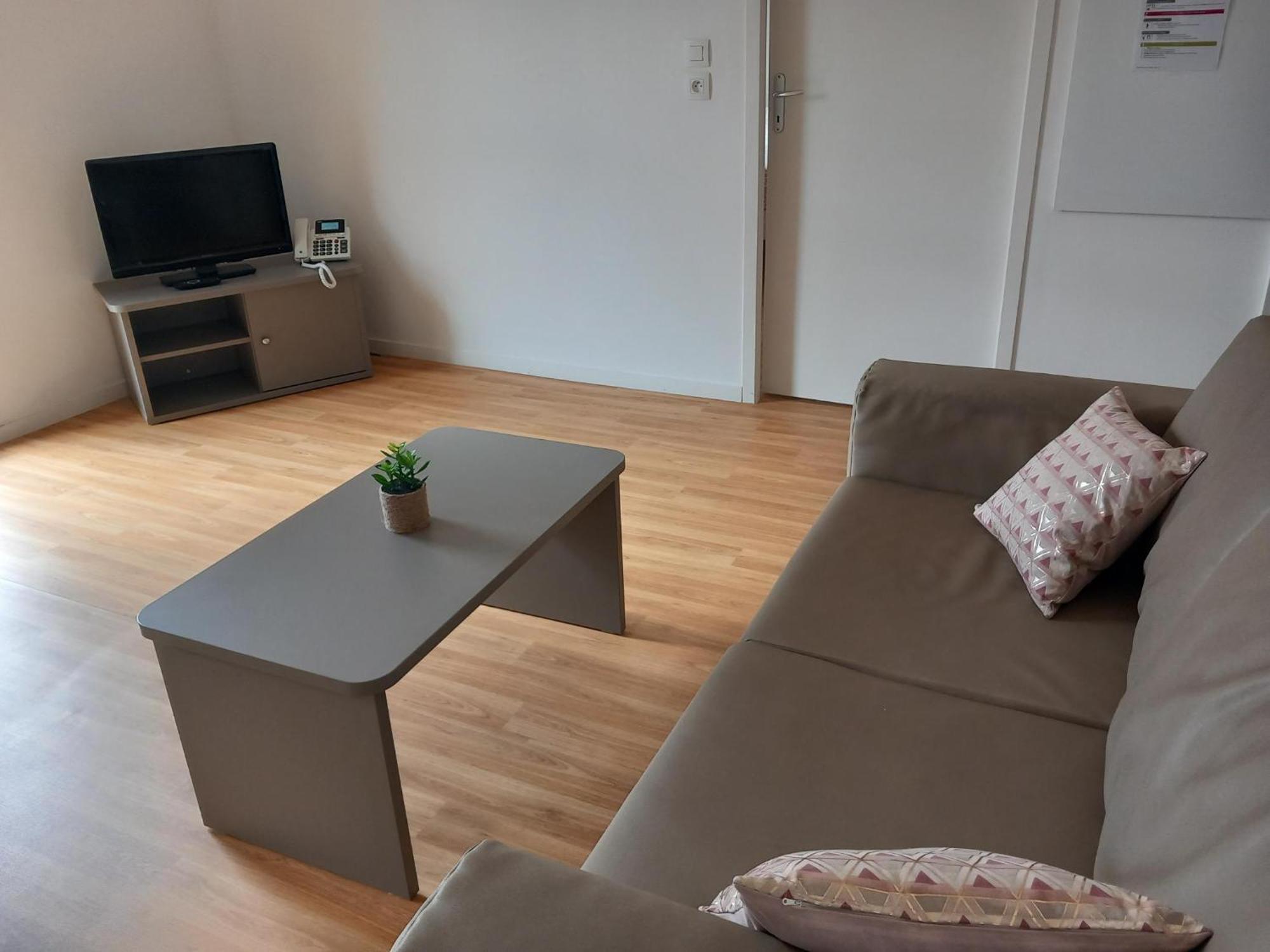 Residence Services Seniors Espace Et Vie Le Mans Eksteriør billede