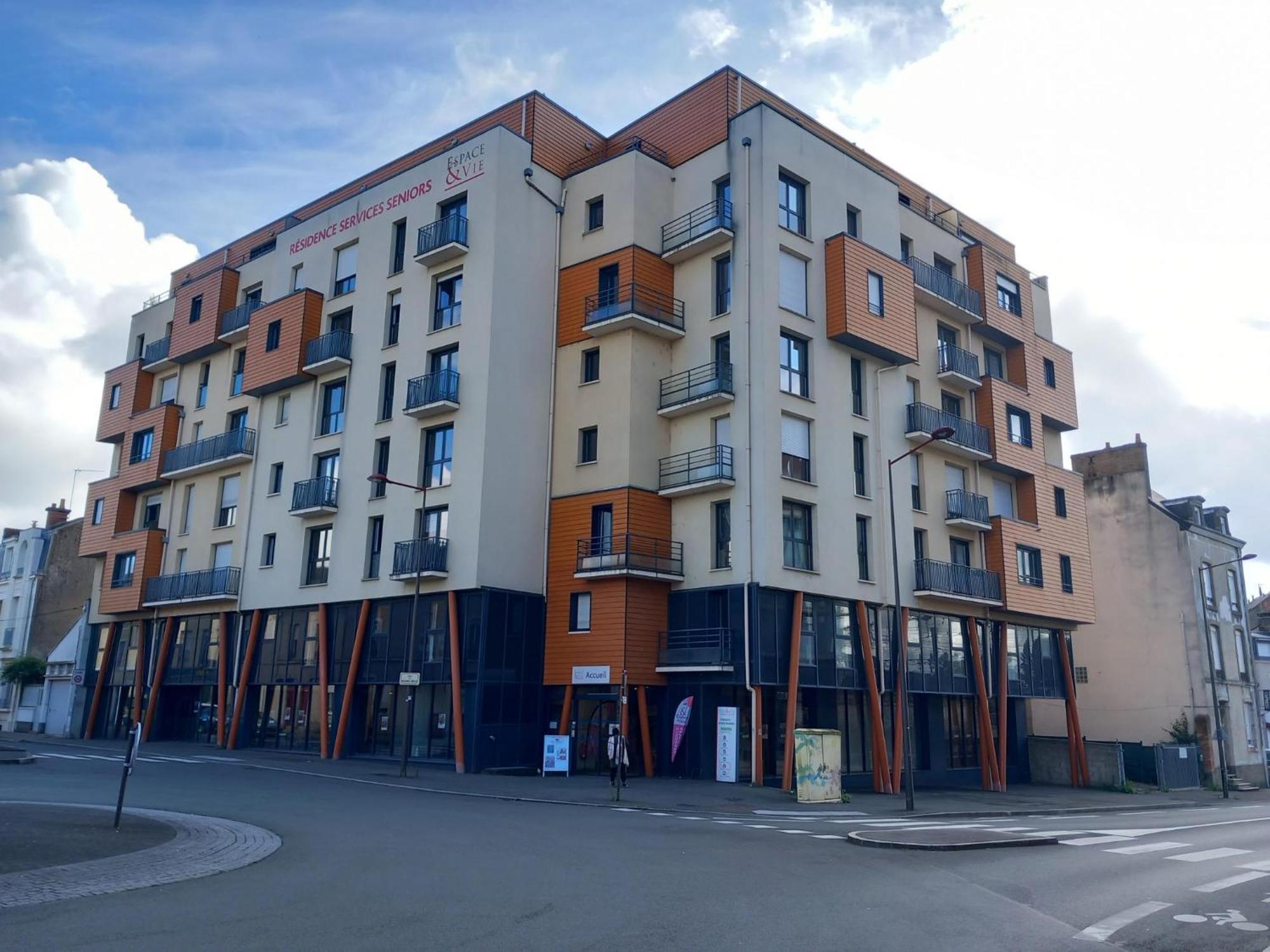 Residence Services Seniors Espace Et Vie Le Mans Eksteriør billede